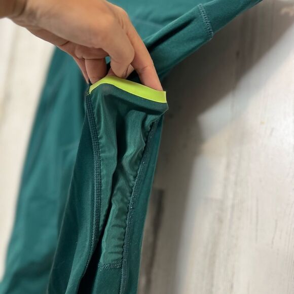 Green leggings - Picture 7 of 7